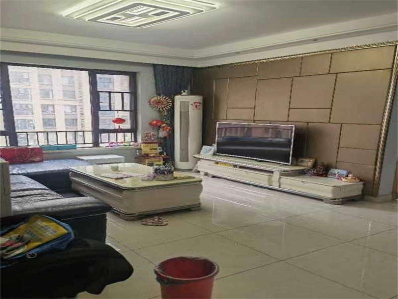 中海國際社區三期（中海江御名園）法拍房三期8棟2406號